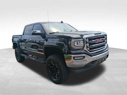 Used 2018 GMC Sierra 1500 SLT w/ SLT Premium Package AWD/4WD image 3
