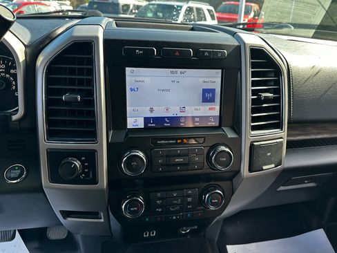 Used 2020 Ford F150 Lariat image 12