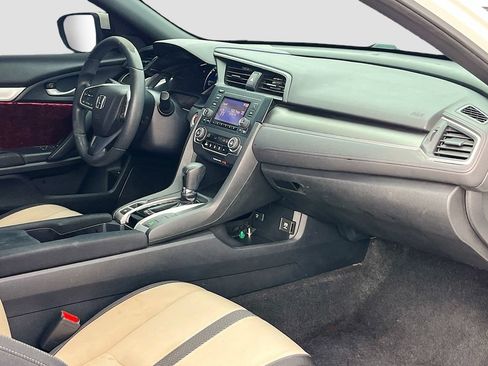 Used 2016 Honda Civic LX-P image 27