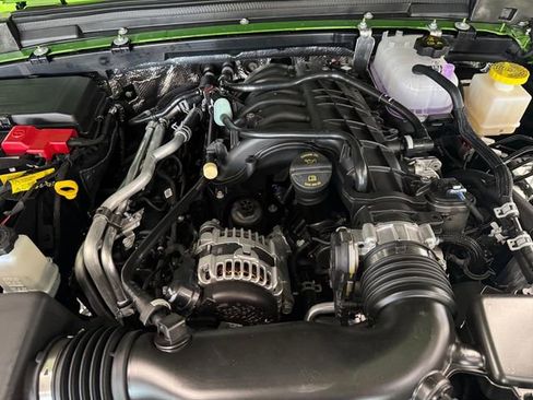 New 2025 Jeep Gladiator Rubicon w/ Safety Group image 22