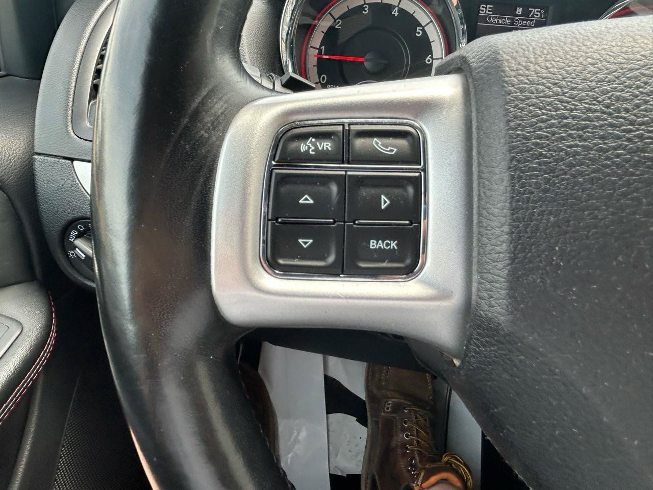 Used 2018 Dodge Grand Caravan GT FWD image 17