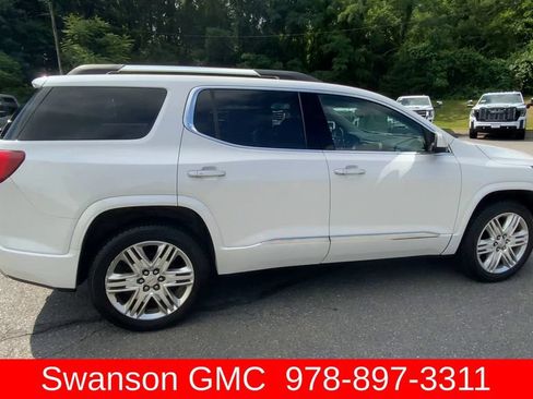Certified 2019 GMC Acadia Denali w/ Technology Package AWD/4WD image 10