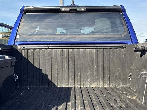 Certified 2025 Toyota Tacoma SR5 image 10