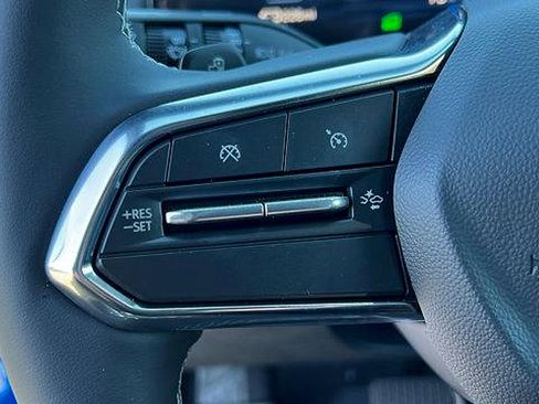 New 2026 Chevrolet Equinox EV LT w/ Convenience Package II image 24