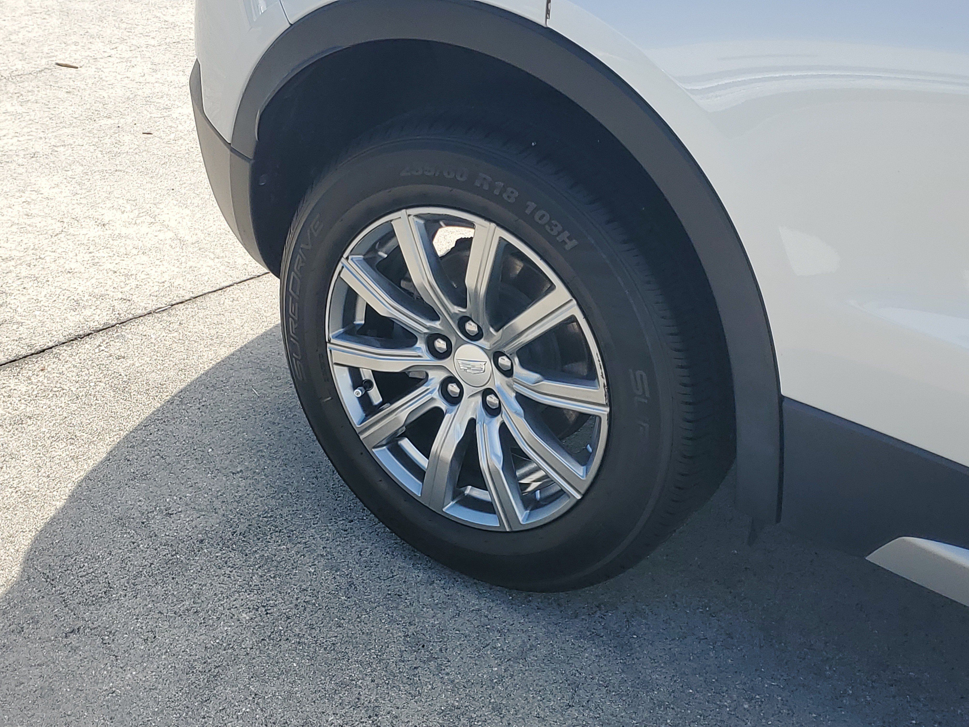 Used 2019 Cadillac XT4 Premium Luxury w/ Driver Awareness Package FWD image 8