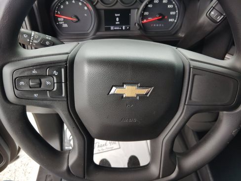 Used 2023 Chevrolet Silverado 1500 W/T w/ WT Value Package AWD/4WD image 19