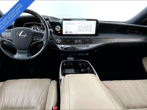 Used 2023 Lexus LS 500 AWD w/ Interior Upgrade Package image 18