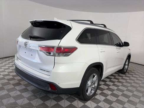 Used 2015 Toyota Highlander Limited Platinum AWD/4WD image 7