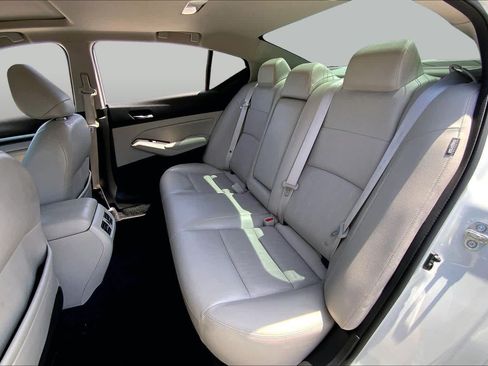 Used 2019 Nissan Altima 2.5 SL FWD image 20