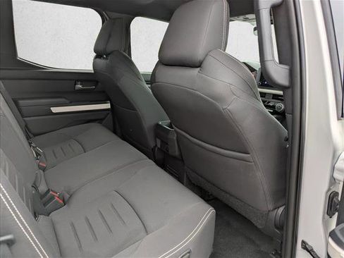 Used 2024 Toyota Tacoma TRD Off-Road image 29