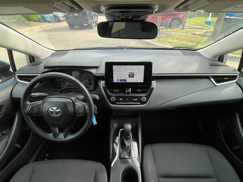 Used 2024 Toyota Corolla LE FWD image 11