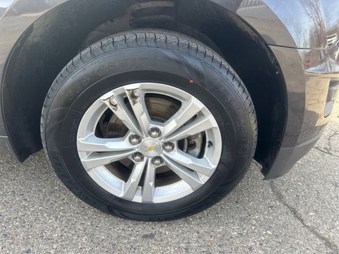 Used 2016 Chevrolet Equinox LS image 24