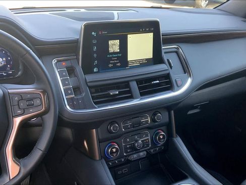 Used 2024 Chevrolet Tahoe High Country image 7