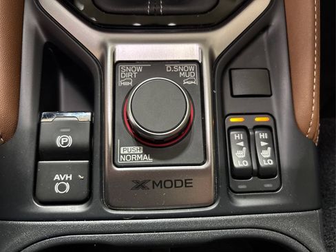 Used 2024 Subaru Forester Touring AWD/4WD image 36