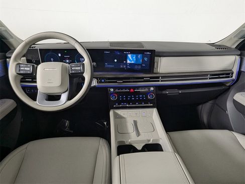 Used 2024 Hyundai Santa Fe Calligraphy image 13