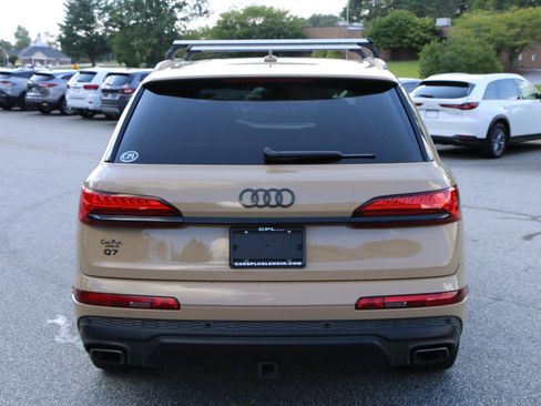 Used 2025 Audi Q7 3.0T Premium Plus w/ Premium Plus Package AWD/4WD image 4
