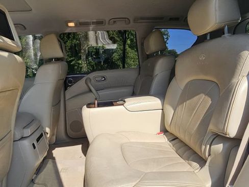 Used 2013 INFINITI QX56 2WD w/ Deluxe Touring Pkg image 5