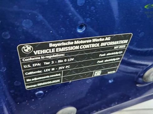 Used 2025 BMW i5 xDrive40 w/ Premium Package AWD/4WD image 62