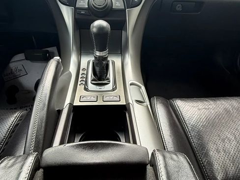 Used 2009 Acura TL SH-AWD image 19