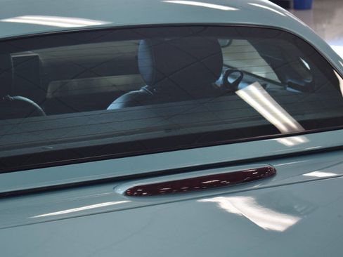 Used 2002 Ford Thunderbird Deluxe image 26