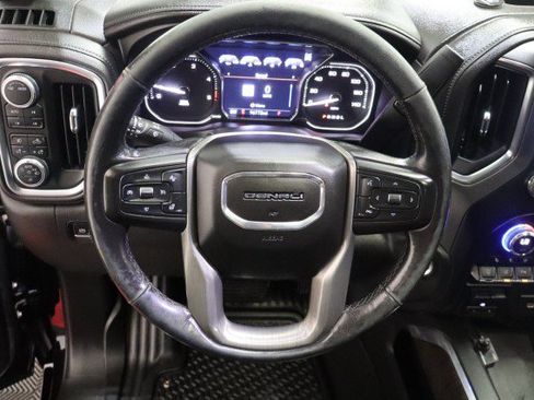 Used 2022 GMC Sierra 3500 Denali w/ Denali Black Diamond Edition AWD/4WD image 44
