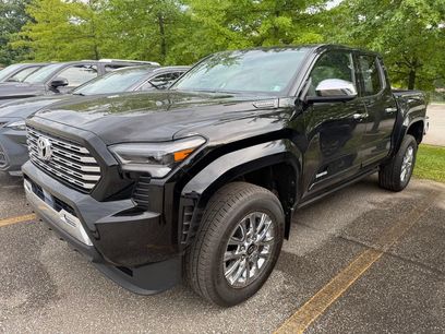Used 2025 Toyota Tacoma Limited
