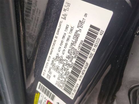 Used 2023 Toyota Tacoma SR image 27