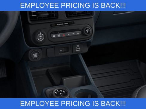 New 2026 Ford Maverick Lariat w/ Black Appearance Package AWD/4WD image 37