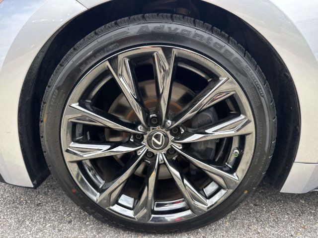 Used 2022 Lexus IS 350 F Sport RWD image 9