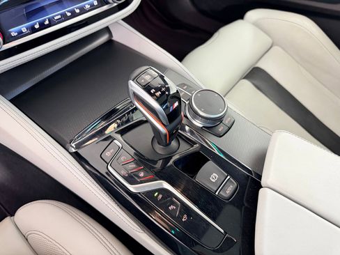Used 2019 BMW M5 w/ Executive Package AWD/4WD image 16