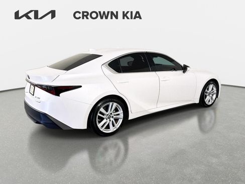 Used 2022 Lexus IS 300 RWD image 6