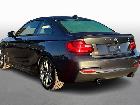 Used 2016 BMW M235i Coupe image 11