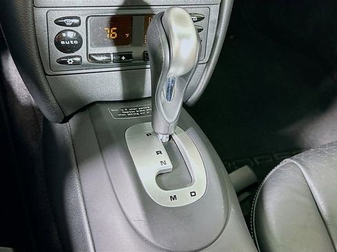 Used 2001 Porsche Boxster image 16