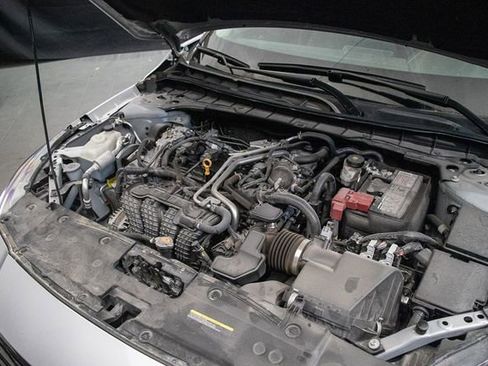 Used 2024 Nissan Altima 2.5 SV AWD/4WD image 27