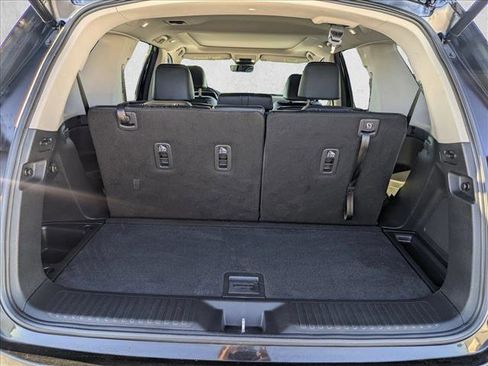 Used 2024 Honda Pilot Elite image 6