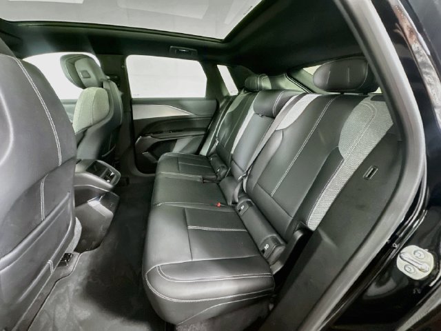 Used 2024 Cadillac Lyriq Tech w/ Driver Assist Package AWD/4WD image 27
