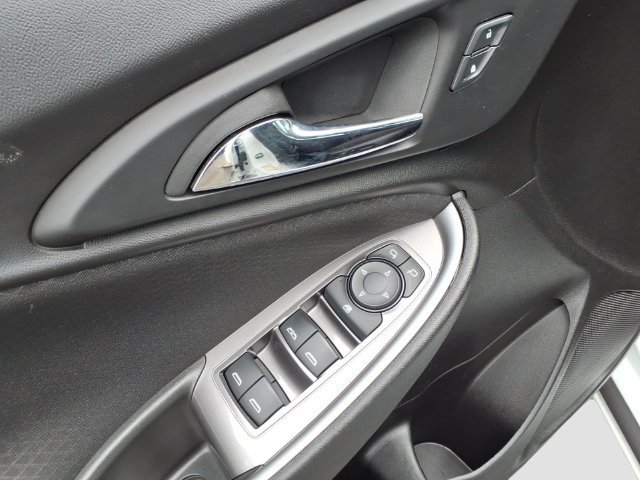 Used 2024 Chevrolet Malibu LT FWD image 12