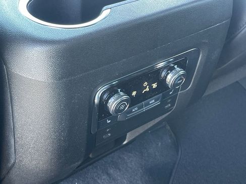 New 2026 GMC Yukon AT4 image 19