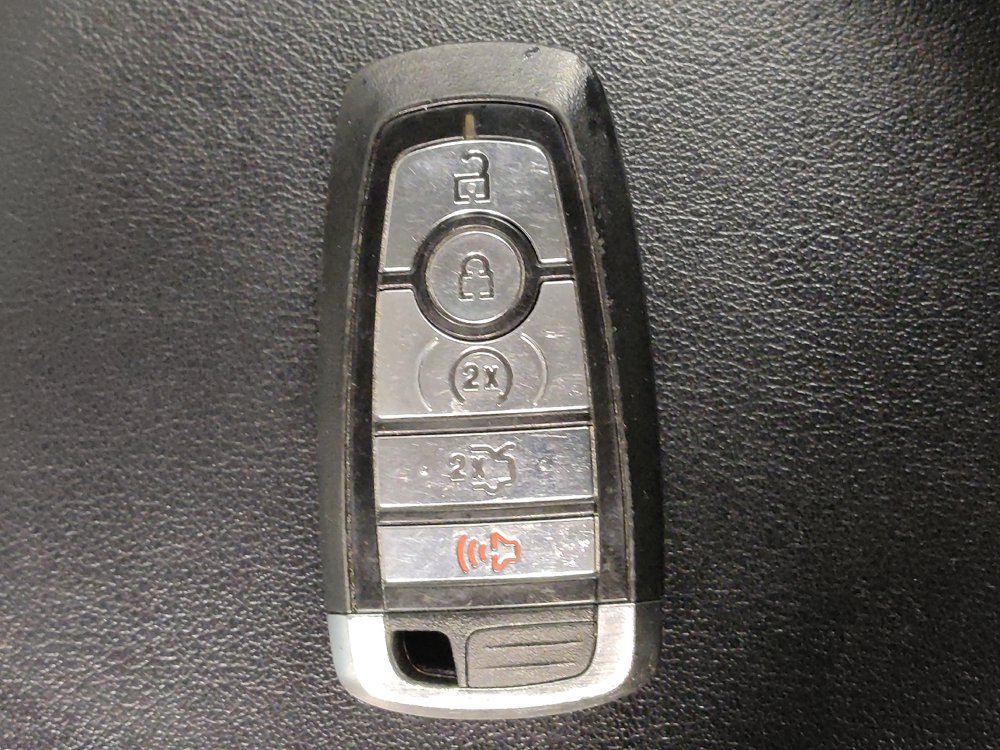 Used 2019 Ford Edge SEL w/ Equipment Group 201A FWD image 32