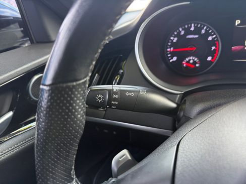 Used 2022 Kia Stinger GT-Line RWD image 22