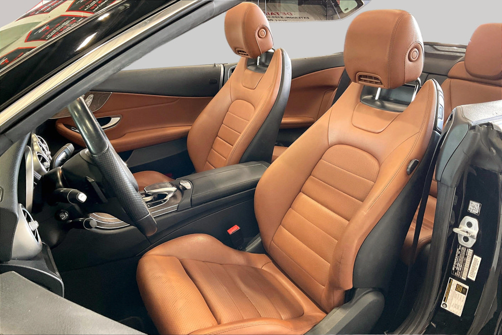 Used 2018 Mercedes-Benz C 300 4MATIC Cabriolet w/ Multimedia Package image 3