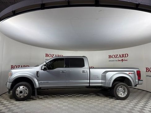 Used 2022 Ford F450 Lariat w/ Lariat Ultimate Package AWD/4WD image 5