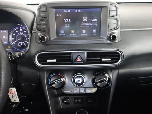 Used 2018 Hyundai Kona SE AWD/4WD image 20