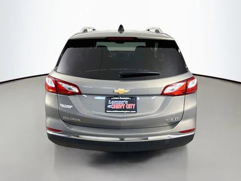 Used 2018 Chevrolet Equinox LT w/ Sun & Infotainment Package AWD/4WD image 6