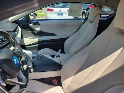 Used 2015 BMW i8 AWD/4WD image 19