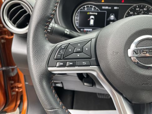 Used 2020 Nissan Kicks SR w/ SR Premium Package FWD image 20