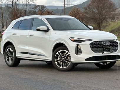 New 2025 Audi Q5 Premium