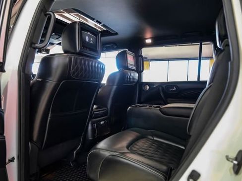 Used 2021 INFINITI QX80 Sensory w/ All-Season Package image 45