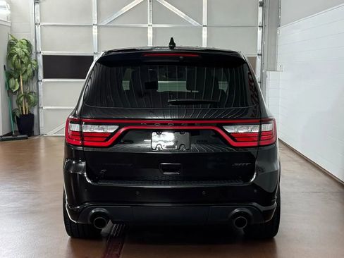 Used 2023 Dodge Durango SRT w/ Black Package AWD/4WD image 4