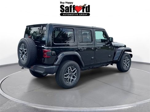 New 2025 Jeep Wrangler Sahara w/ Technology Group image 8